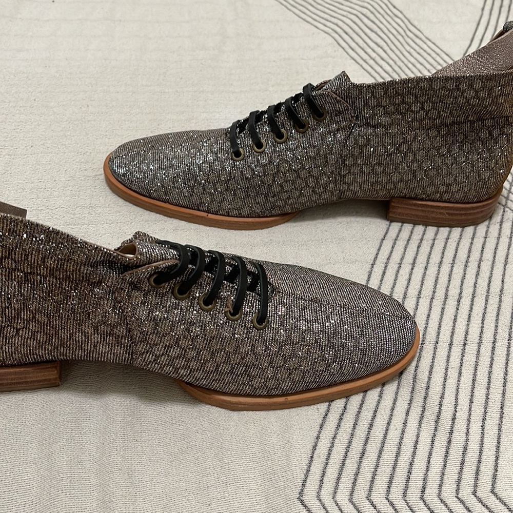 Free PEOPLE LUCCA OXFORD in METALLIC - Picture 12 of 14